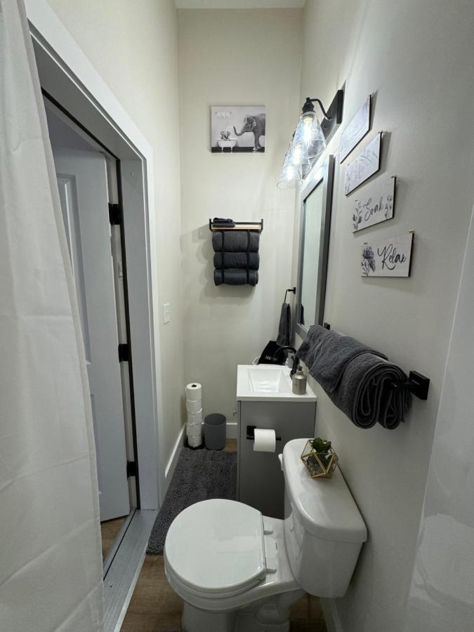 The Royal Retreat Apartment Chichester Exterior photo